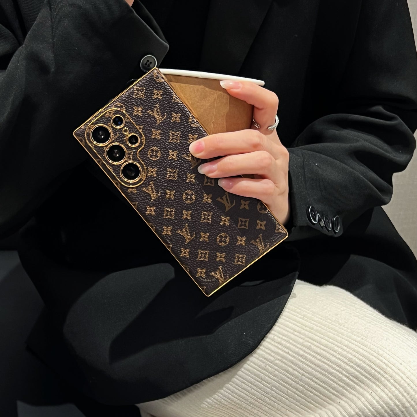 LV/GG