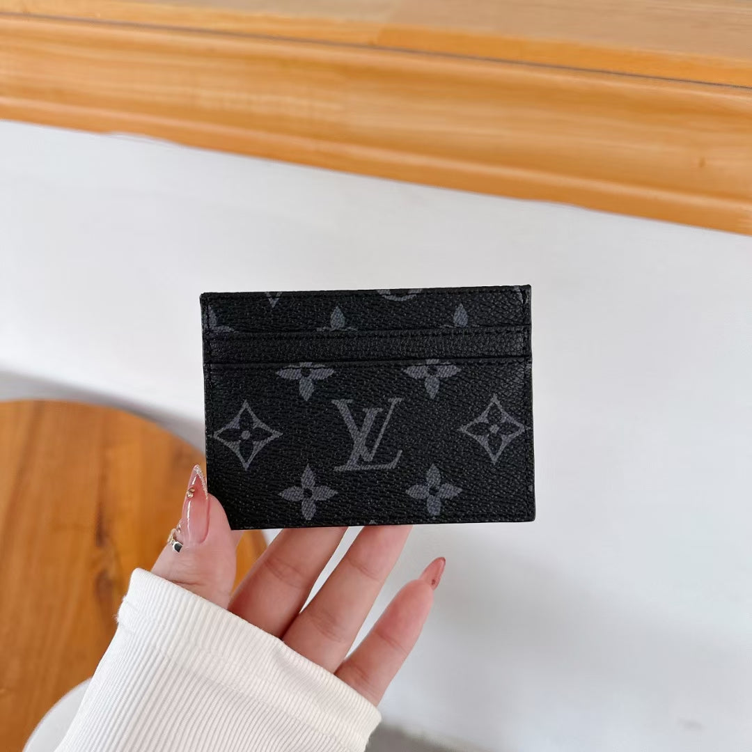 LV087